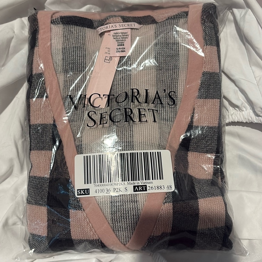 Victorias Secret Pink & Black Plaid Thermal Pajama Set